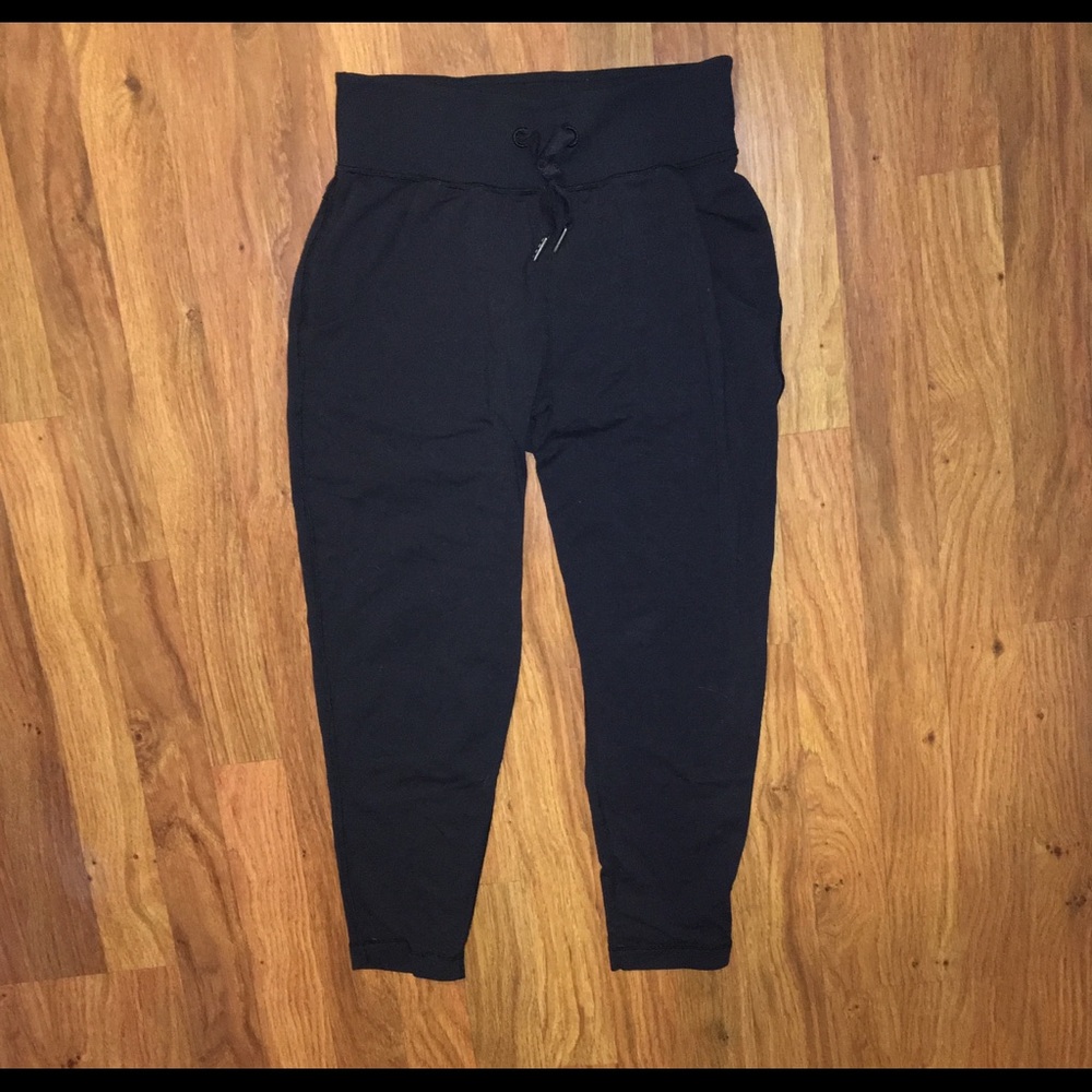 Lululemon Cropped Legging